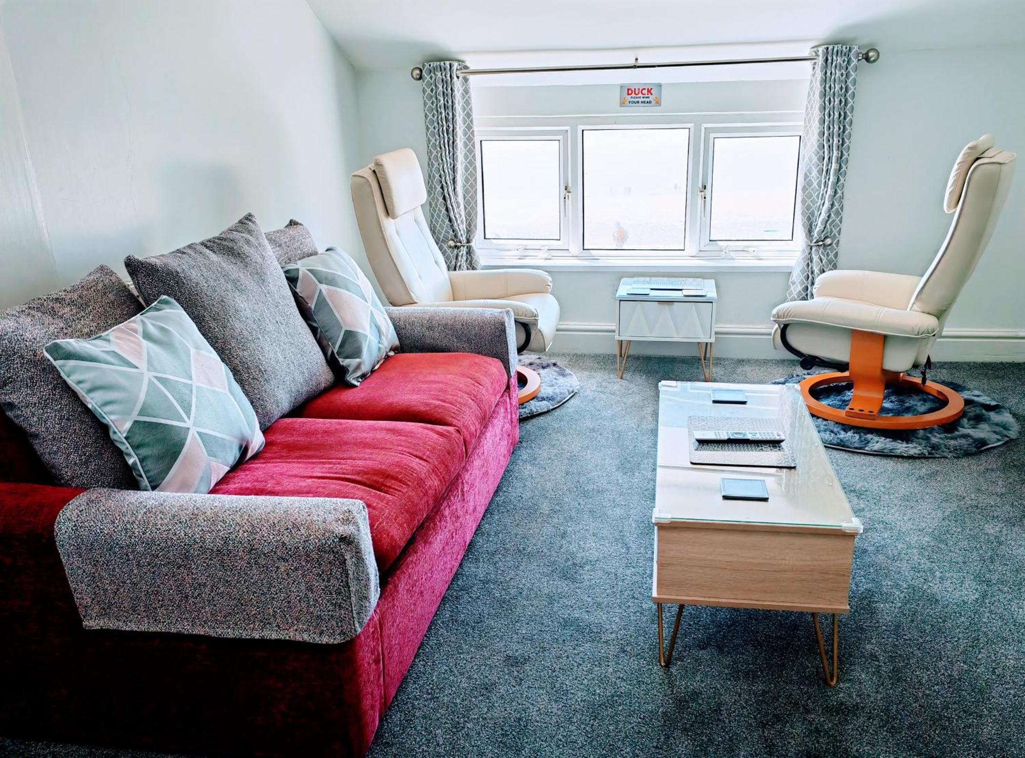 Seahawk Holiday Apartments Cleveleys Bagian luar foto